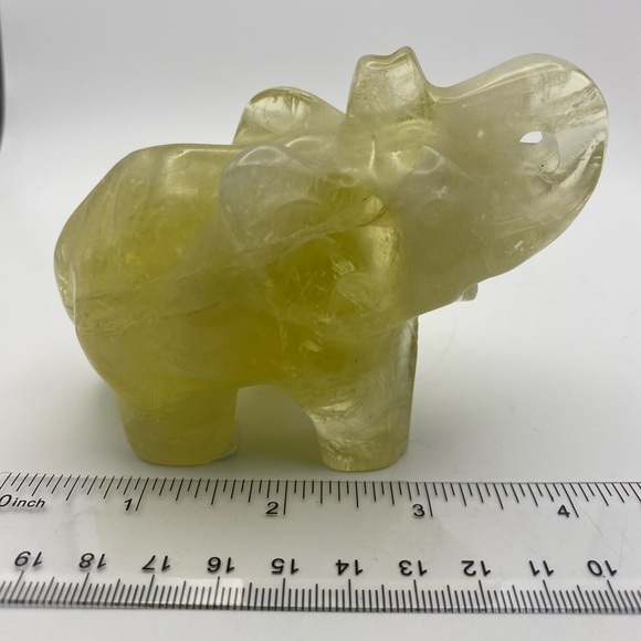 Citrine Elephant Crystal Figurine - Picture 7 of 8